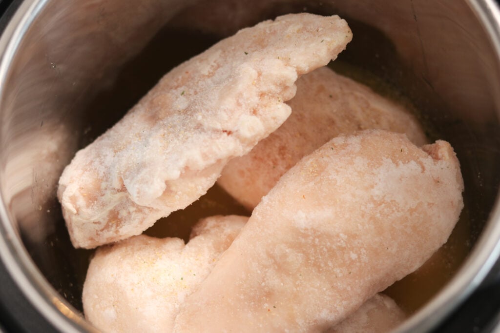 pressure cooker frozen chicken breast