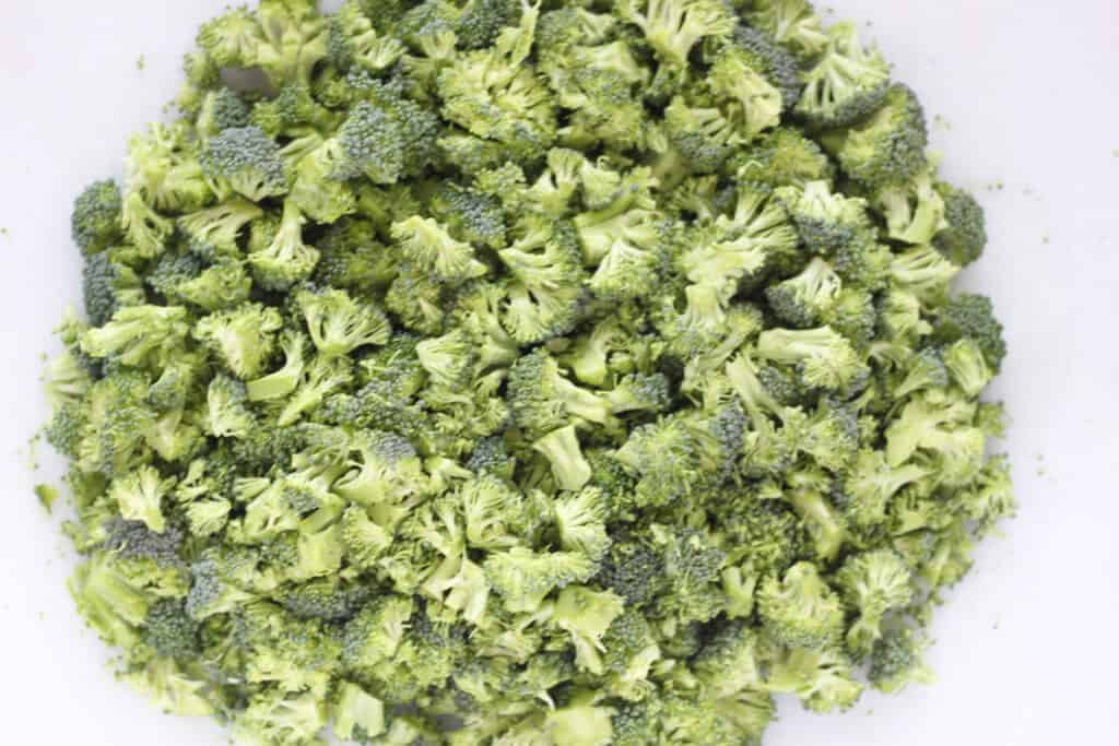 chopped broccoli heads for broccoli cauliflower salad with bacon