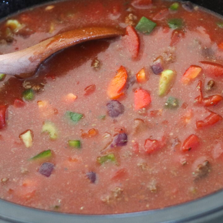 recipe for crock pot stuffed pepper soup getting stirred