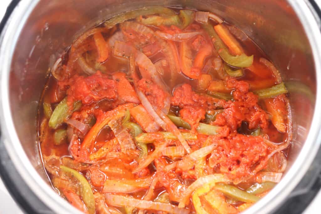 sausage and peppers in pressure cooker