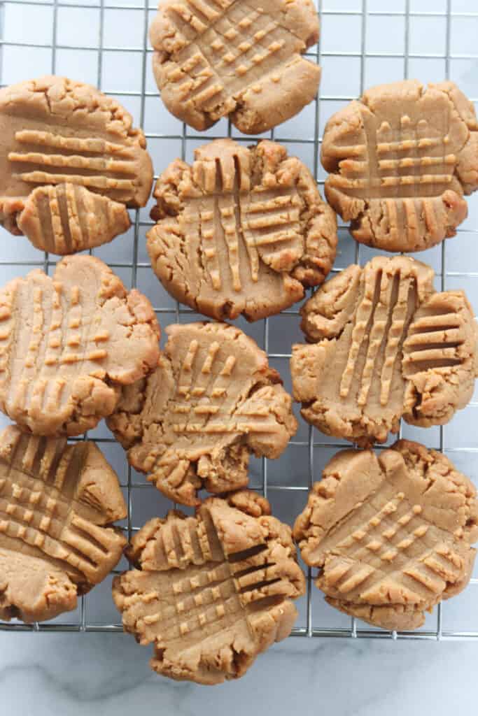 keto peanut butter cookies