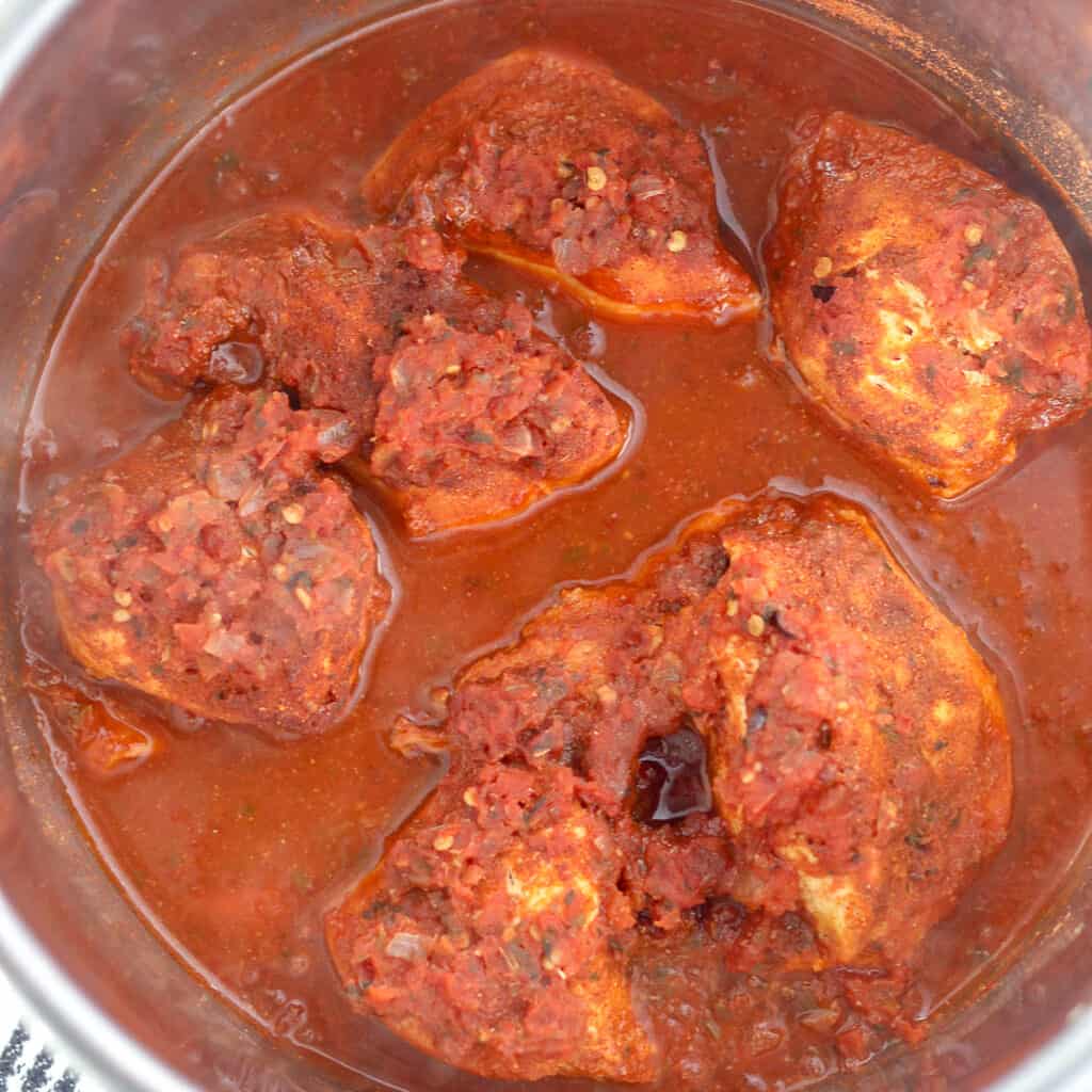 Mexican shredded chicken pressure cooker