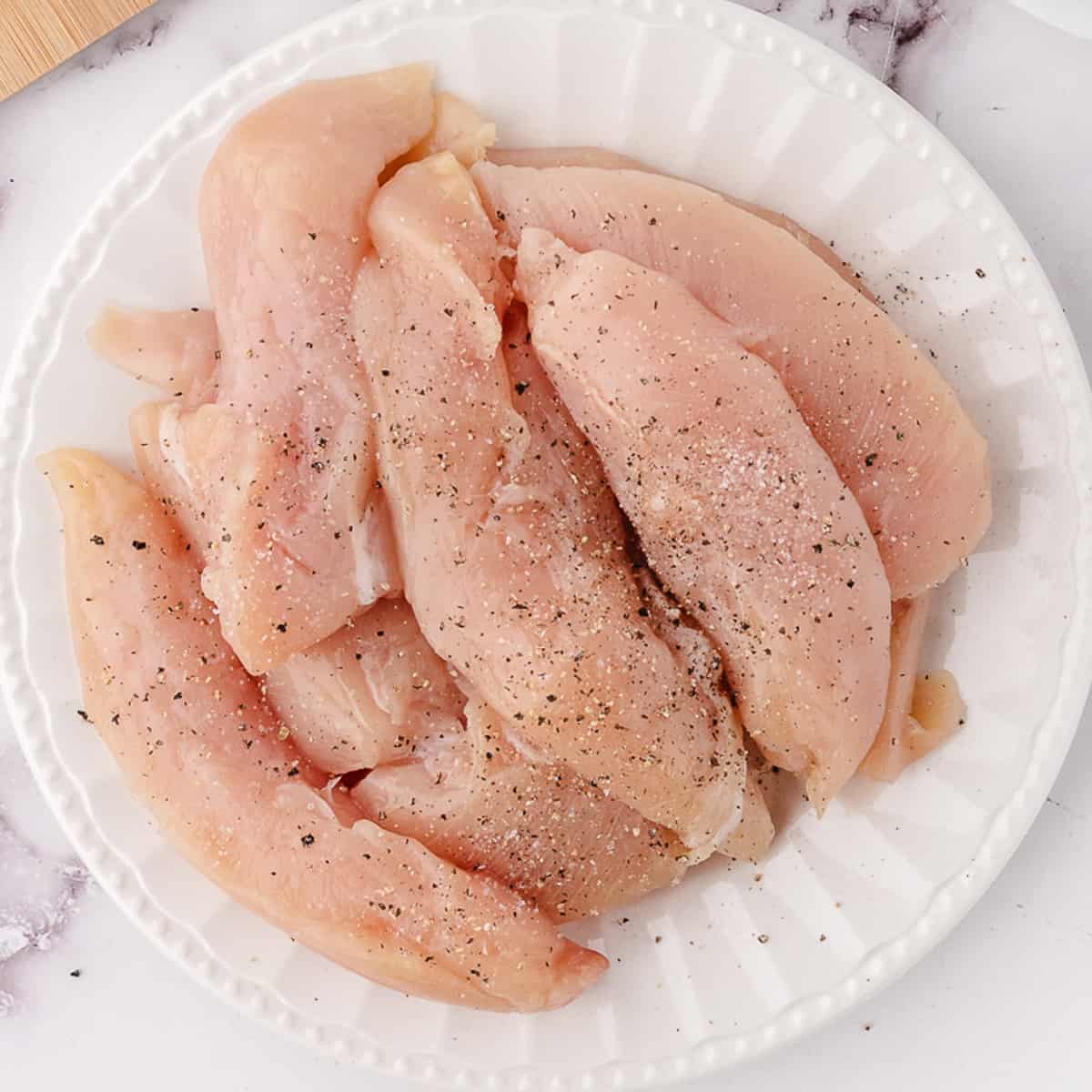 ingredients to make easy pan fried chicken tenders on the stove