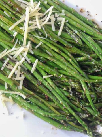 pan frying asparagus