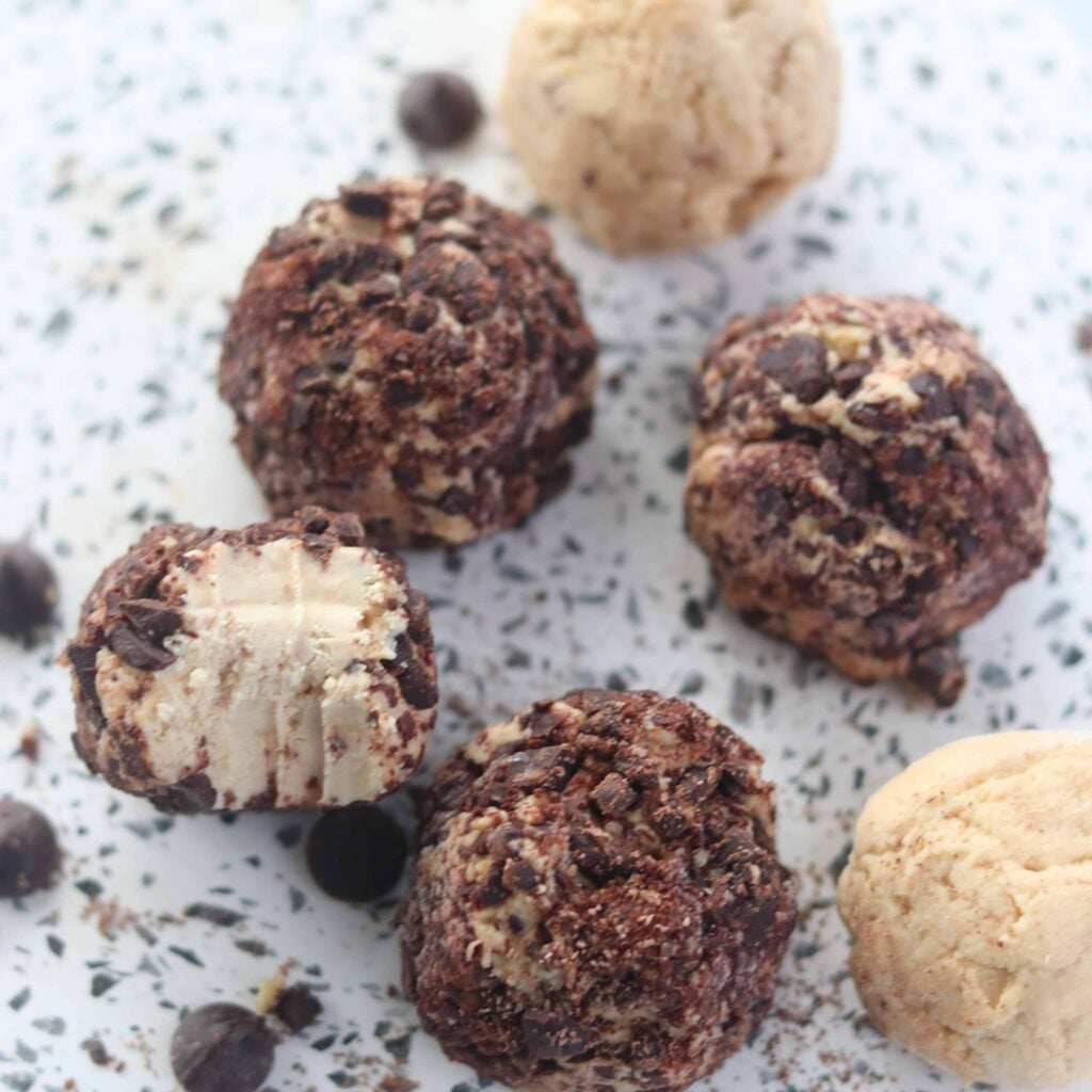 peanut butter chocolate fat bombs