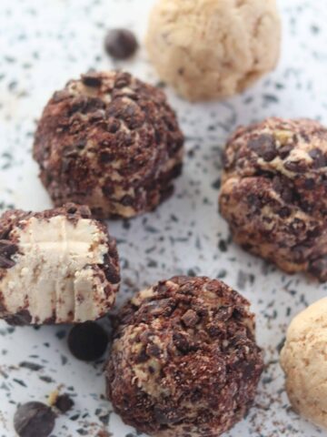 cream cheese keto dessert with peanut butter and chocolate that are no bake balls or fat bombs