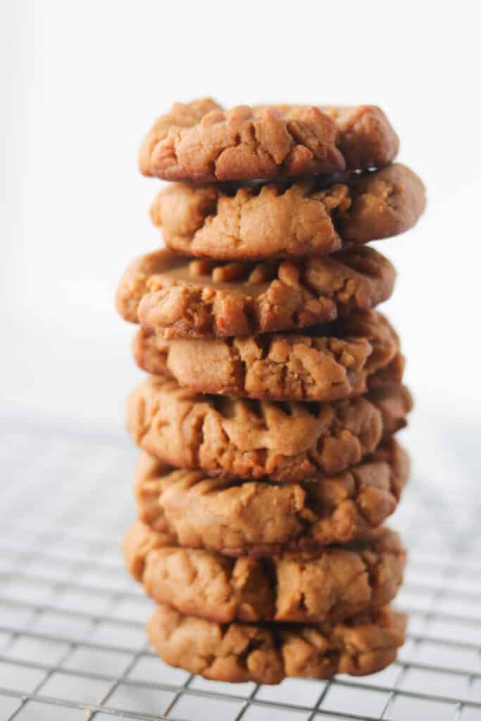 peanut butter keto cookies