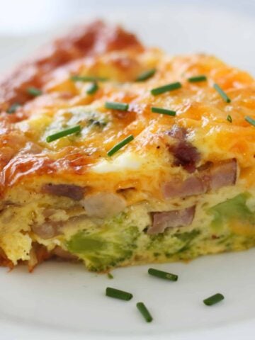 keto quiche recipe on a plate