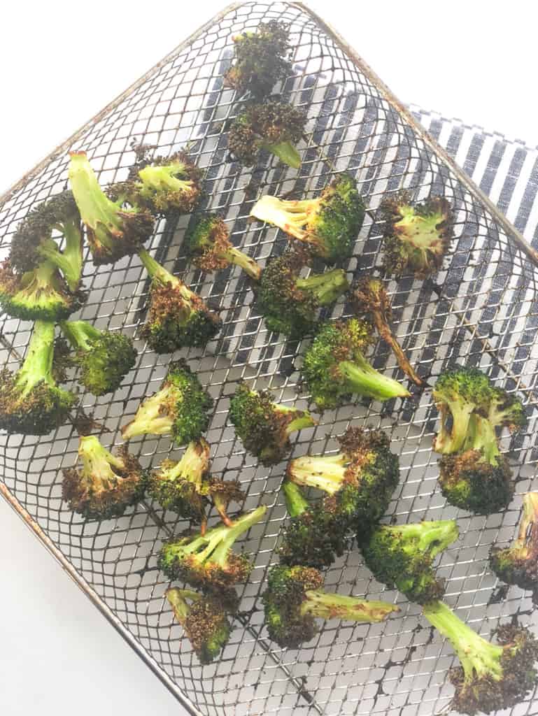 broccoli air fryer recipe after cooking cooling down