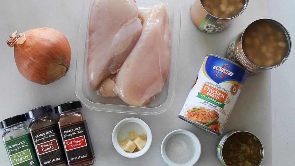 instant pot white chicken chili ingredients image