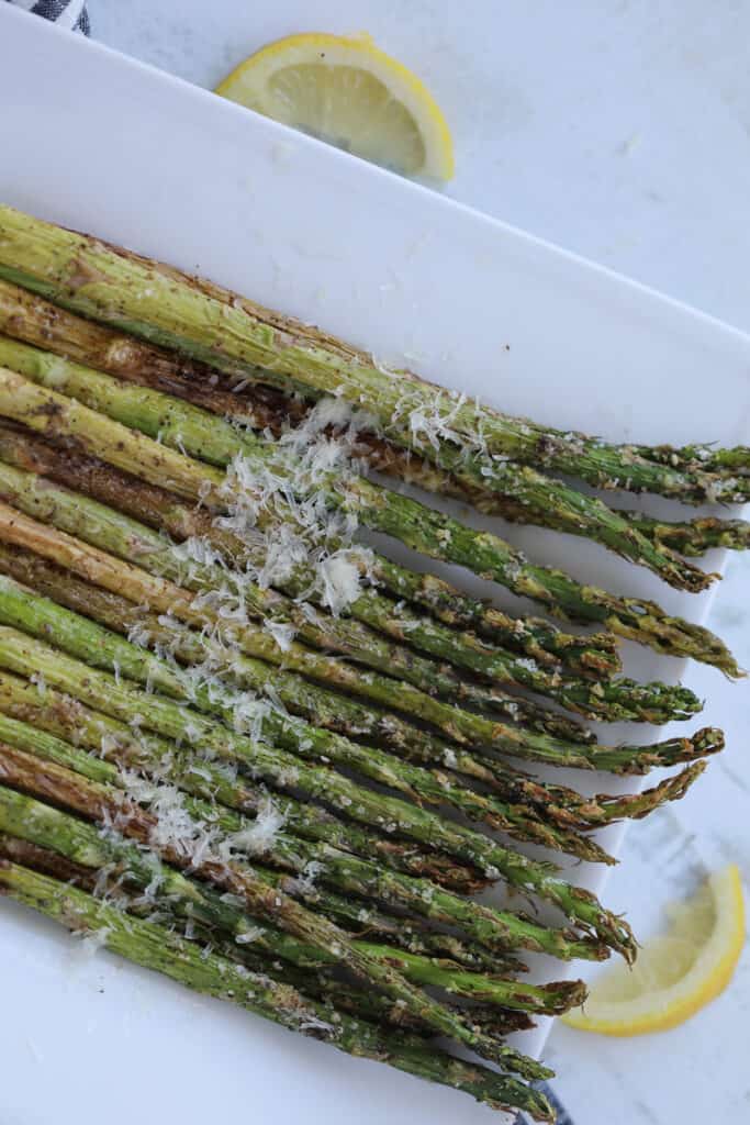 asparagus air fryer recipe with parmesan and lemon