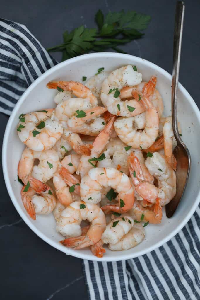 the frozen shrimp in air fryer recipe in a white bowl
