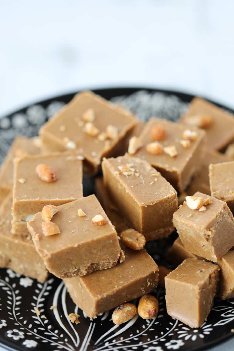 keto peanut butter fudge on a black plate