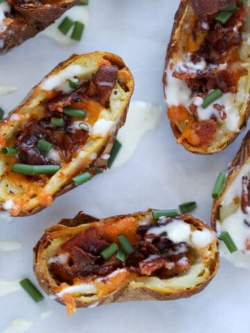 potato skins air fryer recipe close up with garnishes