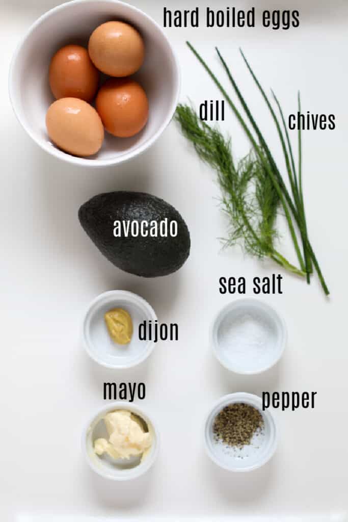 what's in avocado egg salad ingredients