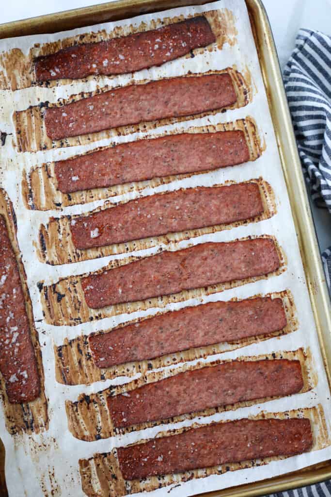 how to bake turkey bacon and cook it until crispy