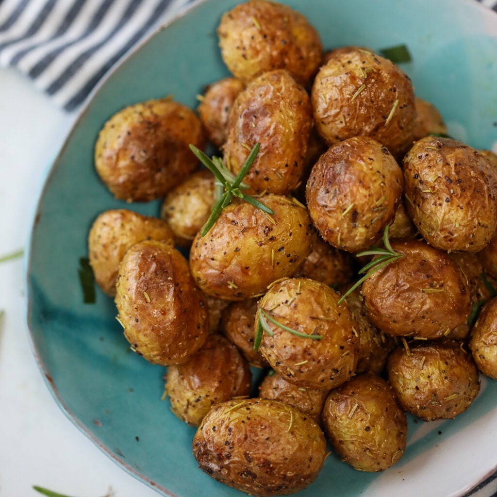 how to cook baby potatoes in air fryer with rosemary 