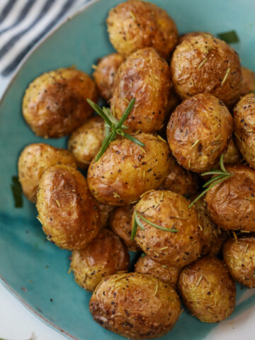 how to cook baby potatoes in air fryer with rosemary