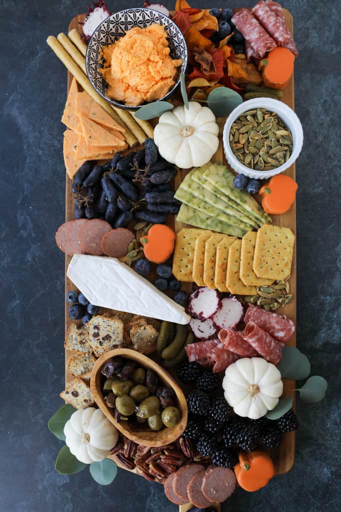 1 fall charcuterie board easy and fun recipe to make for a party