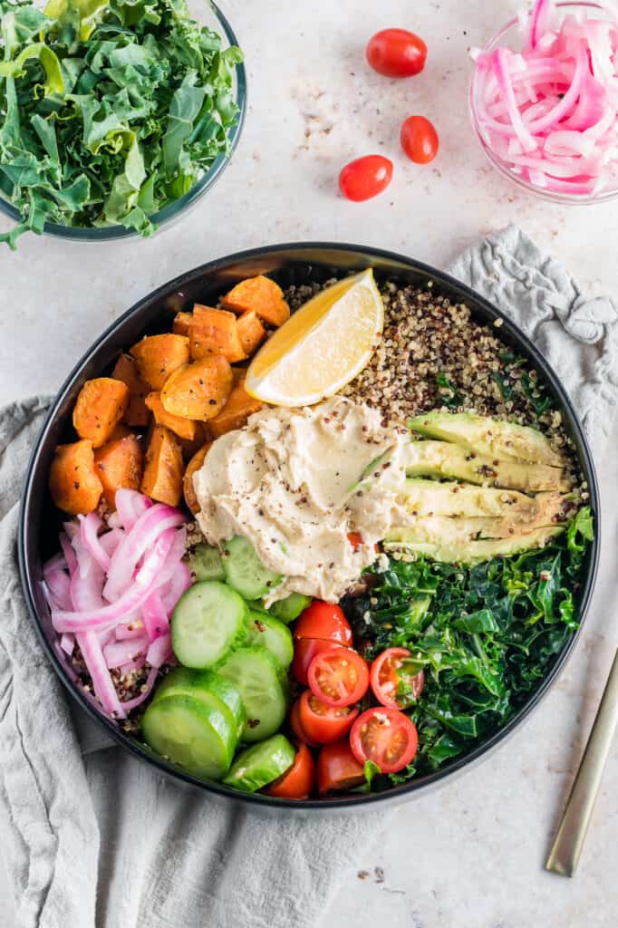 Fully assembled Mediterranean bowl.