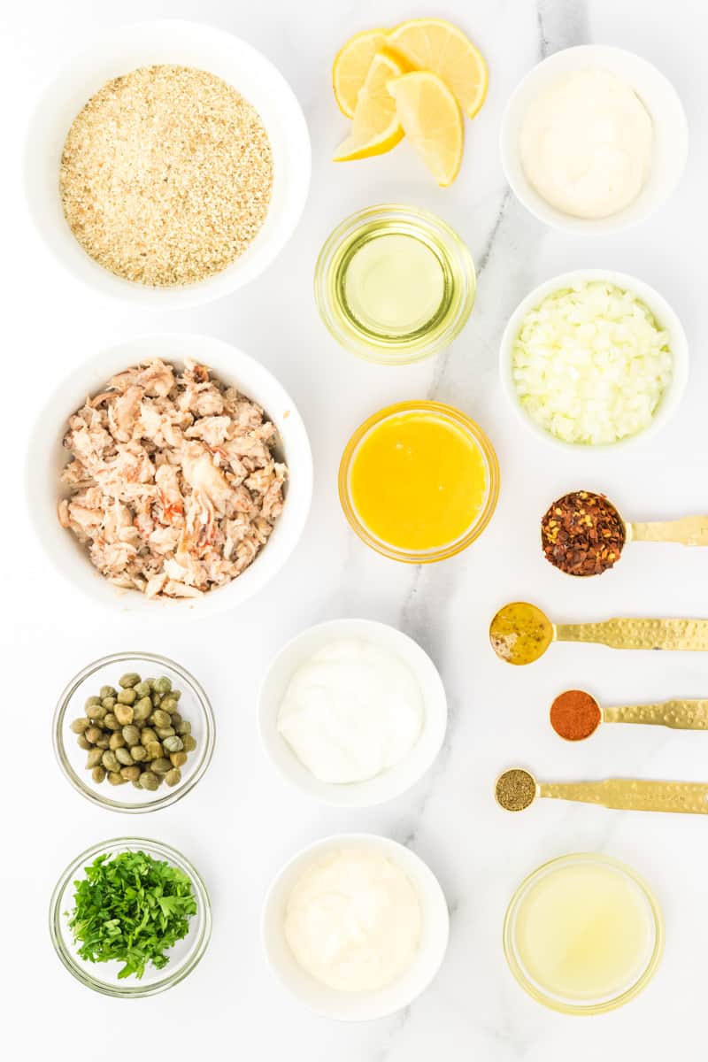 crab cakes ingredients.