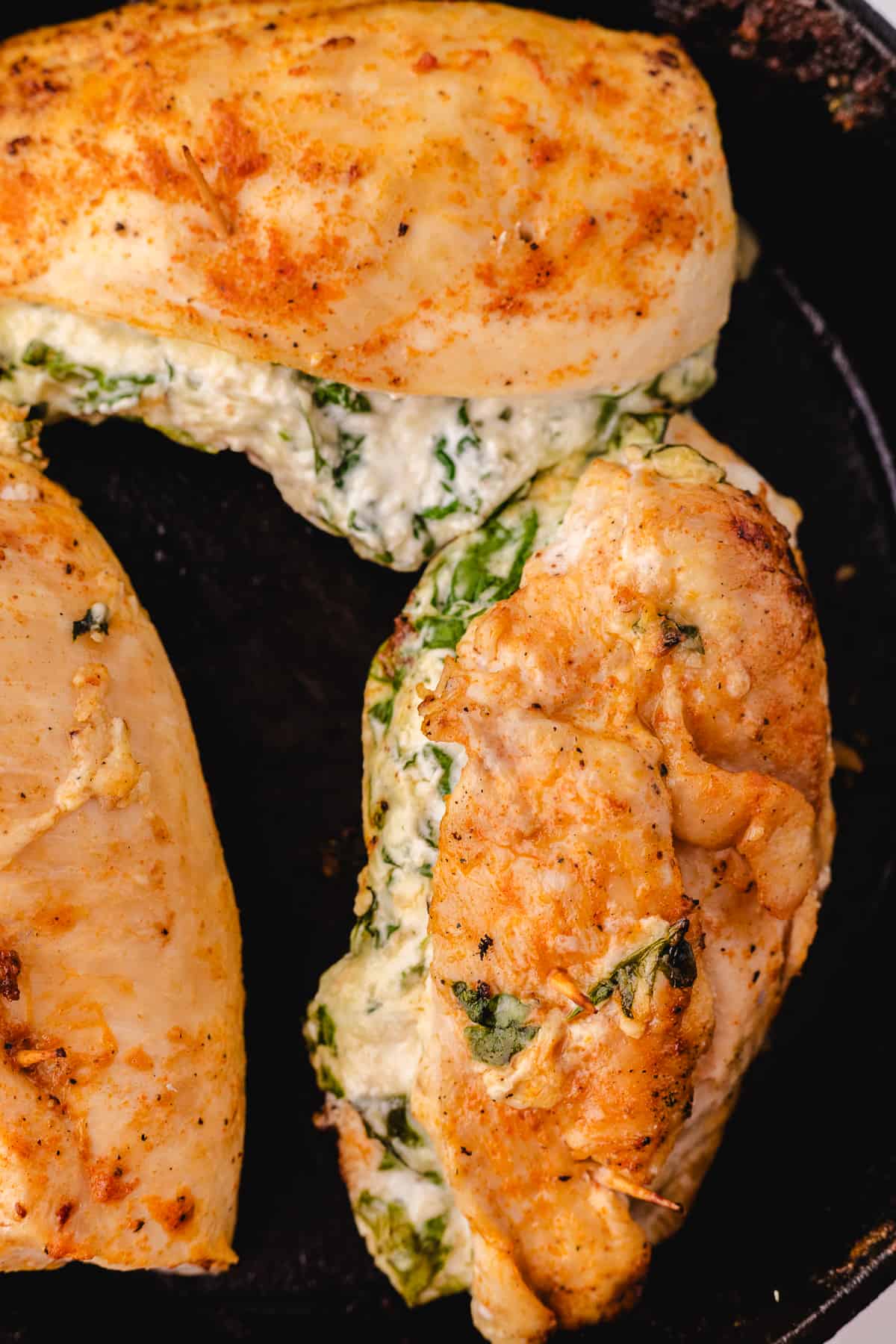 spinach stuffed chicken easy and healthy chicken recipe
