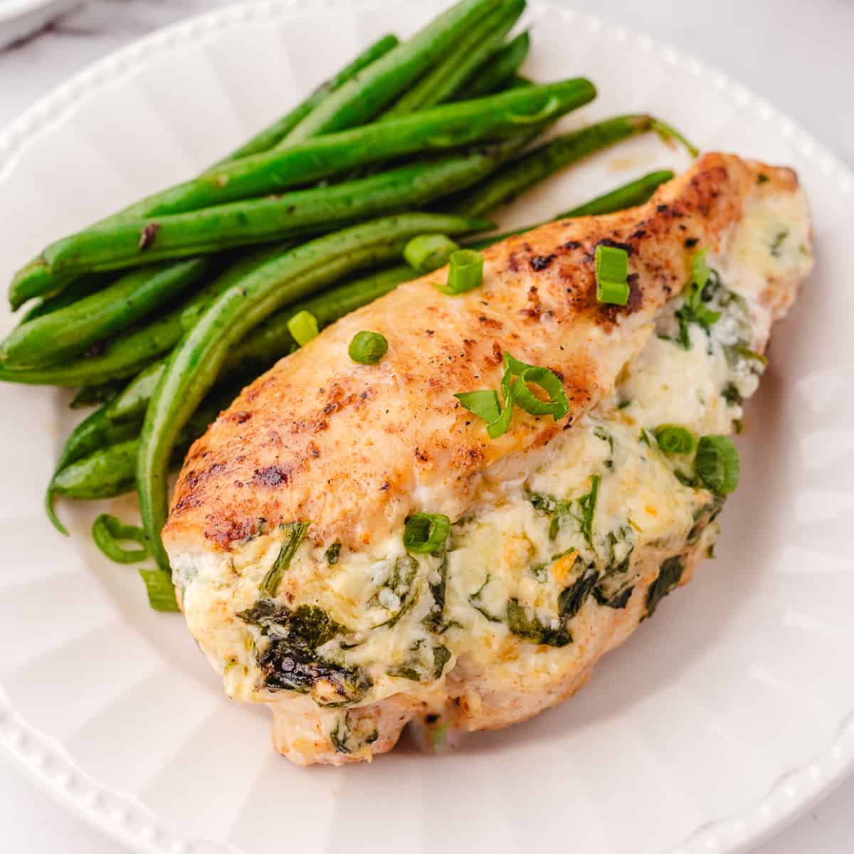 spinach stuffed chicken breast delicious and easy recipe to make