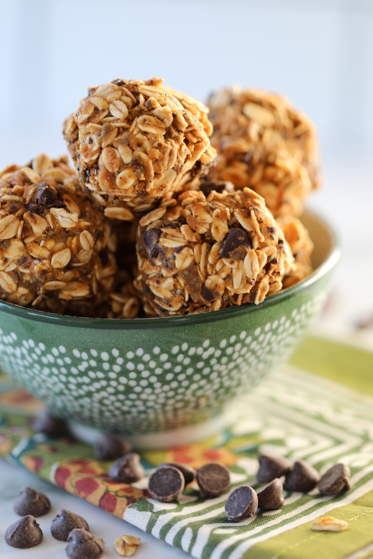 pumpkin protein balls with protein powder rolled oats and chocolate chips
