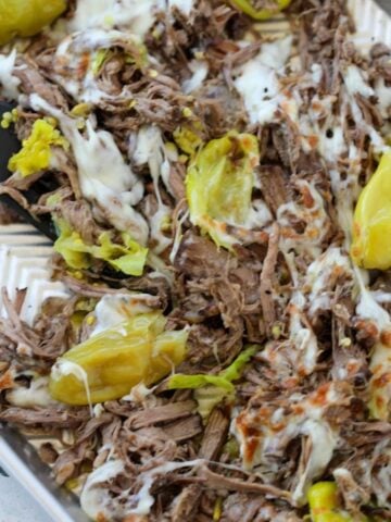 Easy Crockpot Italian Beef